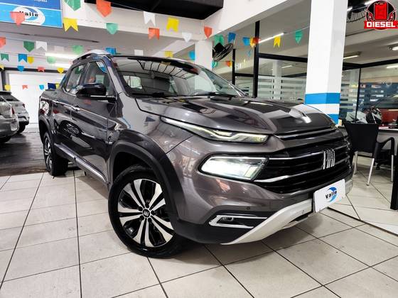 FIAT TORO 2.0 16V TURBO DIESEL VOLCANO 4WD AT9 FIAT TORO 2.0 16V TURBO DIESEL VOLCANO 4WD AT9